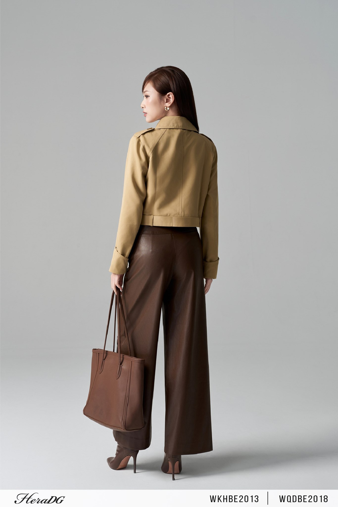 Ảnh của Quần da dáng suông